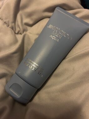 Jimmy Choo Man Aqua Shower Gel Tube in Slate Blue with Gold Foil Logo